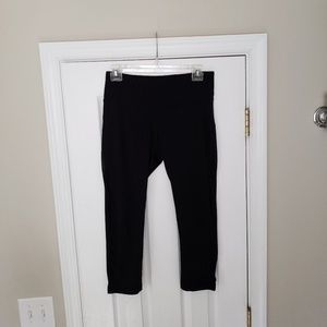 90 Degree By Reflex Capris with Mesh Accent